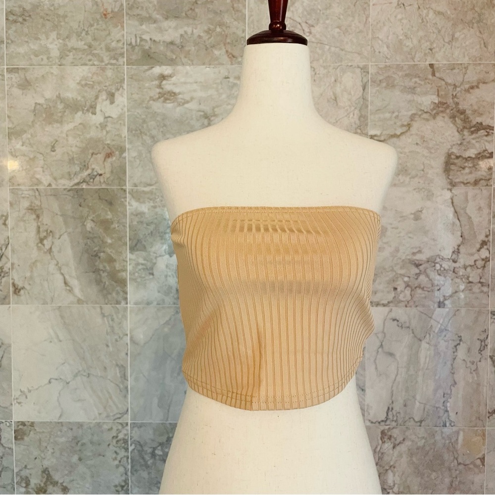 TOPSHOP Ribbed Strapless Bralette - Picture 2 of 6